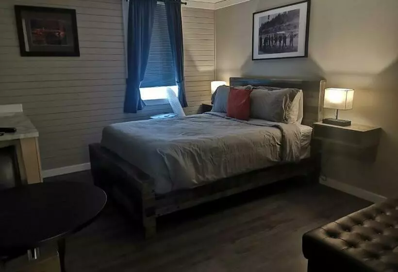 The Cache Hotel And Lodgings