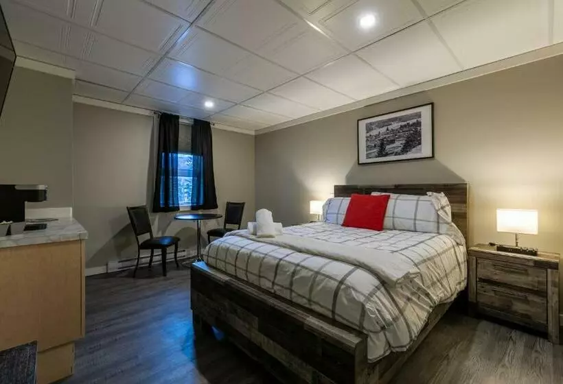 The Cache Hotel And Lodgings