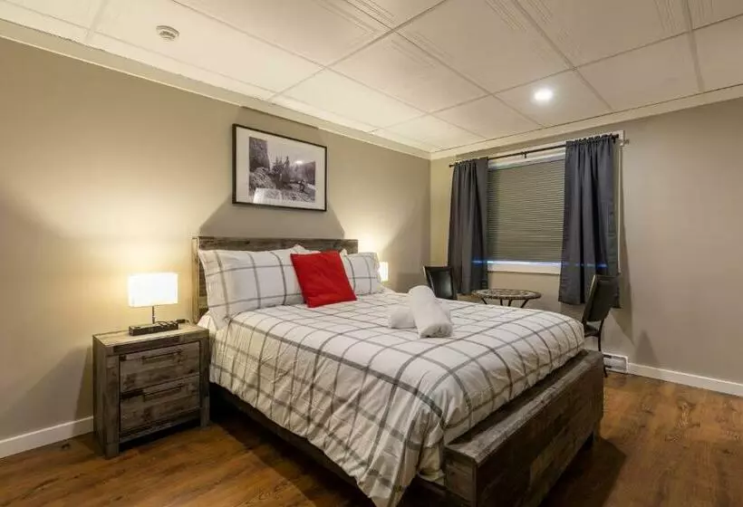 The Cache Hotel And Lodgings