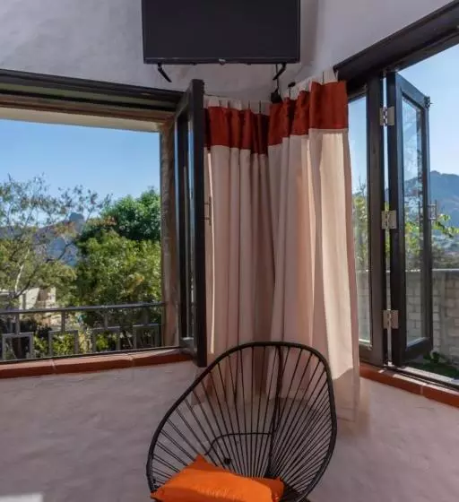 پانسیون Hostal Maria Tepozteca