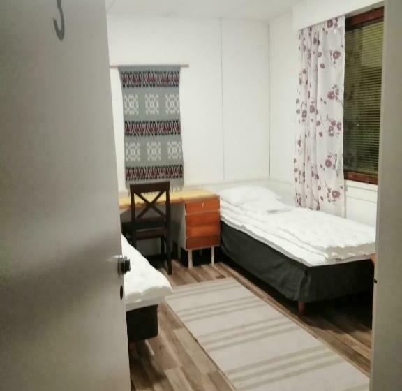 הוסטל Köpsintie 4 B