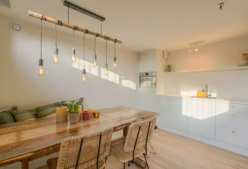 Aamiaismajoitus (B&B) Logie Marie With Hottub In The Garden