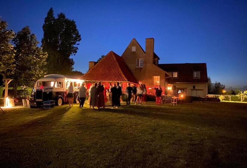 민박 Logie Marie With Hottub In The Garden