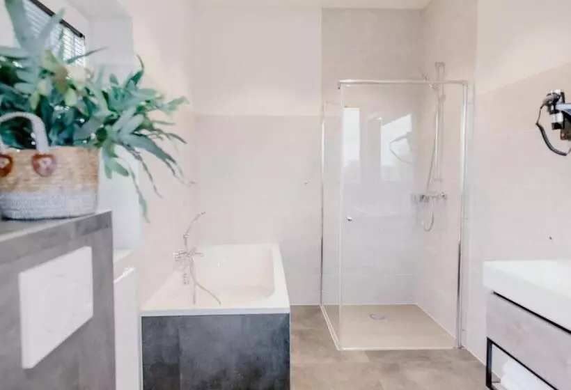 Aamiaismajoitus (B&B) Millsight