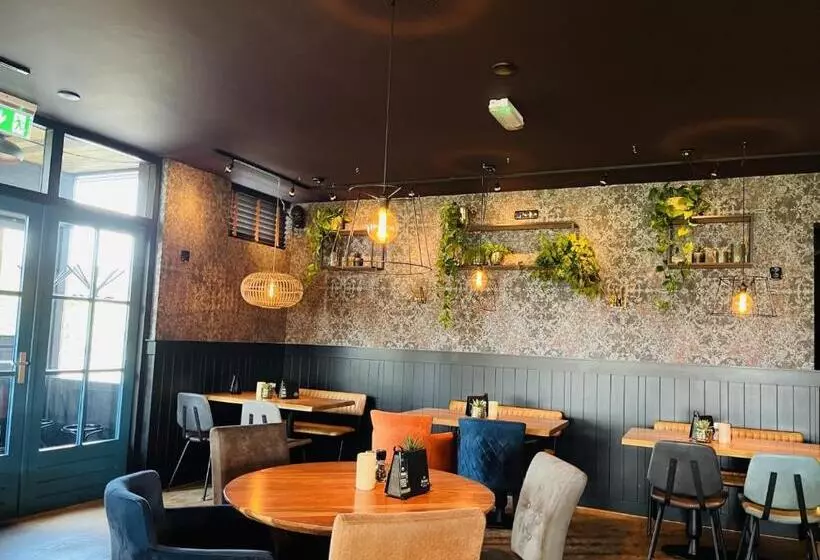 Aamiaismajoitus (B&B) Millsight