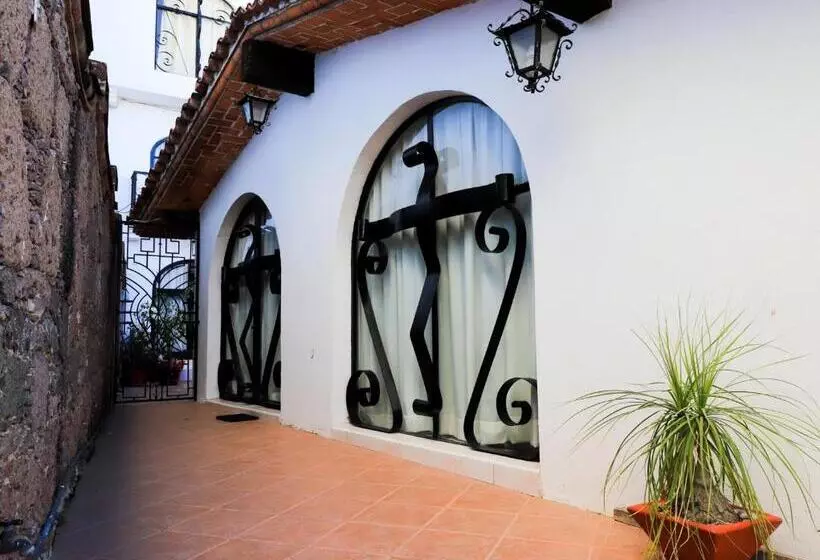 ホテル Casa De Las Cruces Taxco