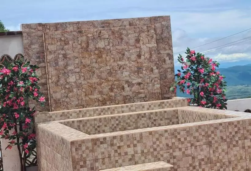 ホテル Casa De Las Cruces Taxco