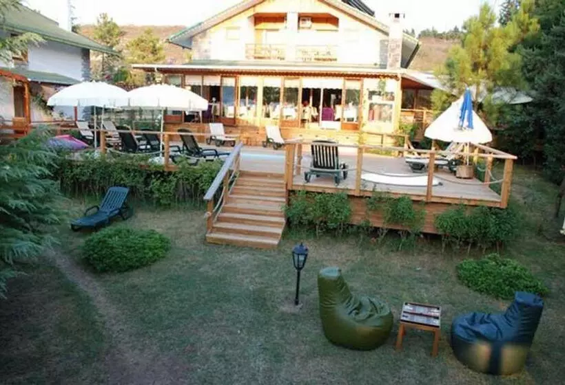 Hotelli Treetops Park