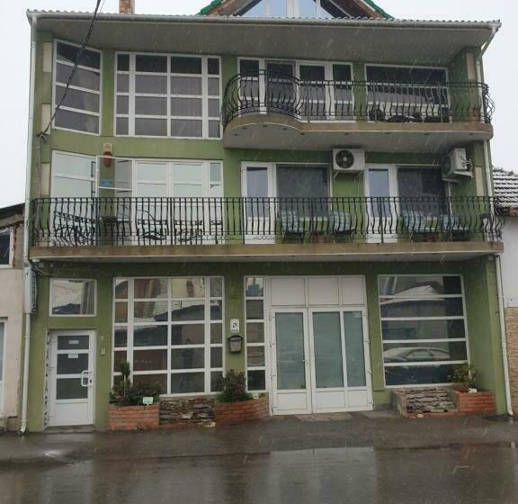 Albergue Sc Afitos Srl