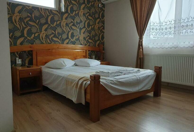 Albergue Sc Afitos Srl