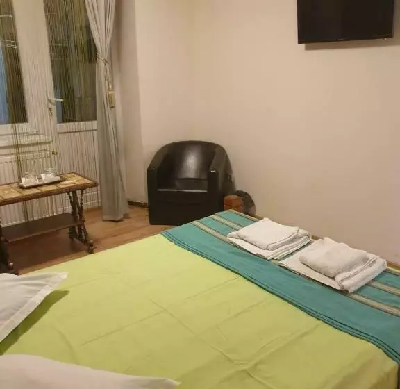 Retkeilymaja Sc Afitos Srl