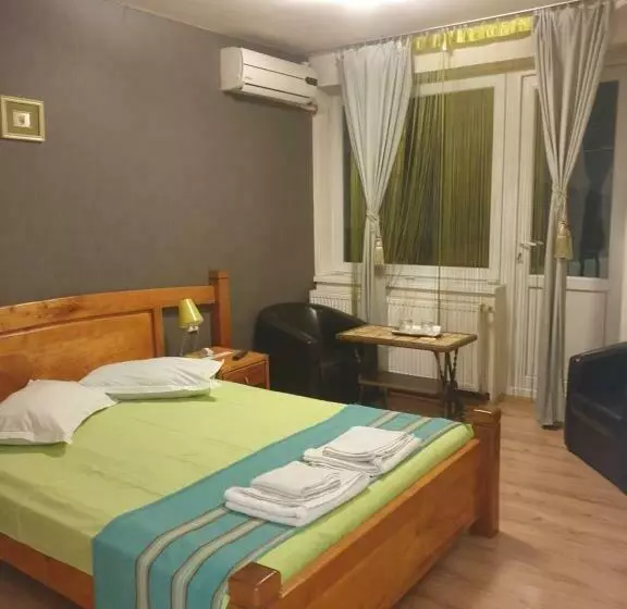 Retkeilymaja Sc Afitos Srl