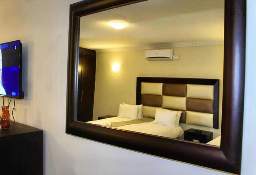 בית מלון כפרי Asante Mountain Lodge