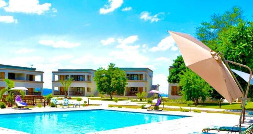 בית מלון כפרי Asante Mountain Lodge