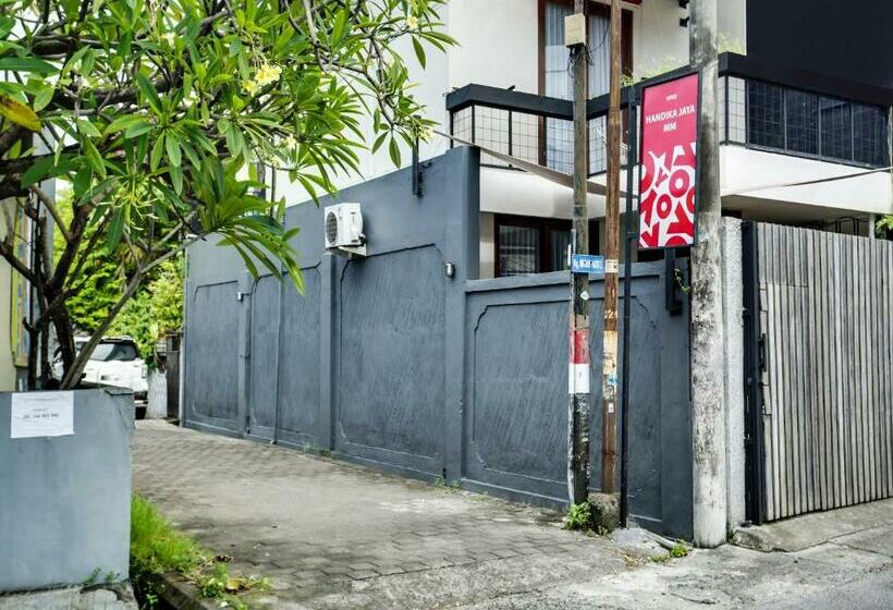 ペンション Handika Jaya Mm