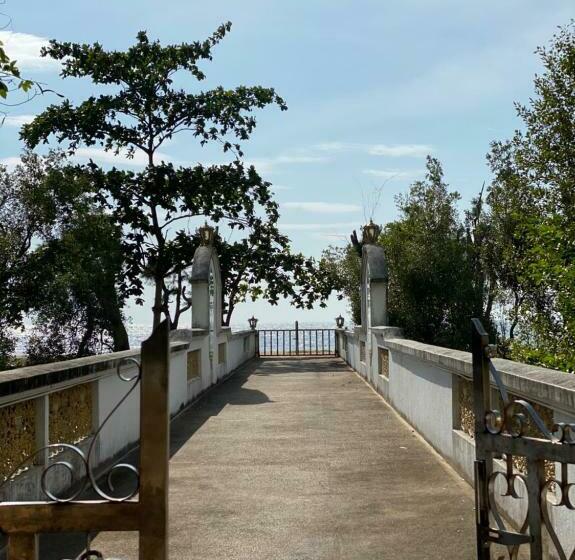 Sunshine Gypsy At Beach Villa Vibhavadi Pattaya