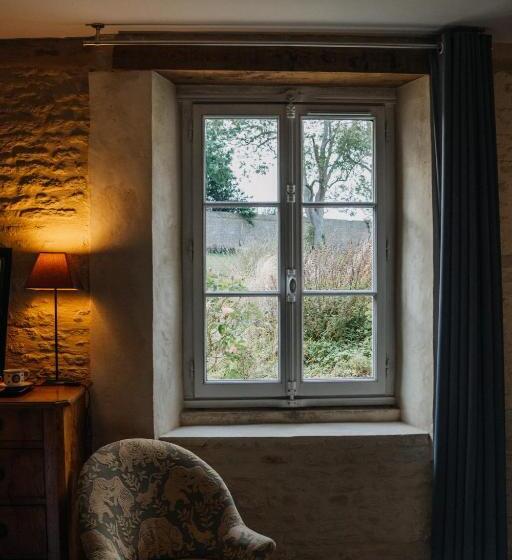 ベッドアンドブレックファースト Les Granges Pelloquin