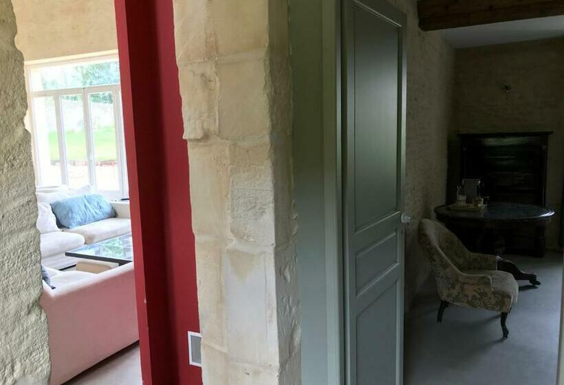 ベッドアンドブレックファースト Les Granges Pelloquin