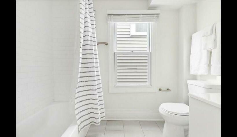 Общежитие The Melrose