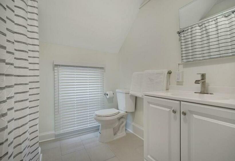 Общежитие The Melrose