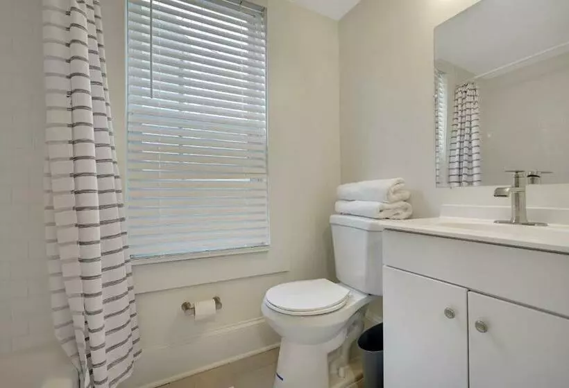 Retkeilymaja The Melrose