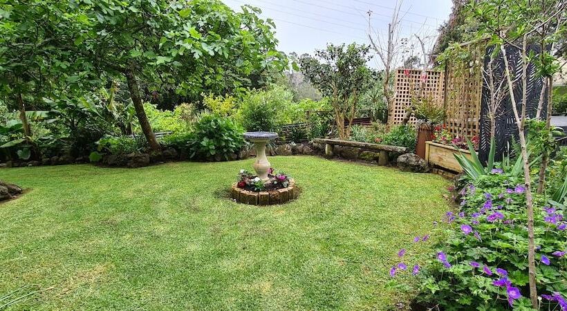 Bed and Breakfast Dovecote House