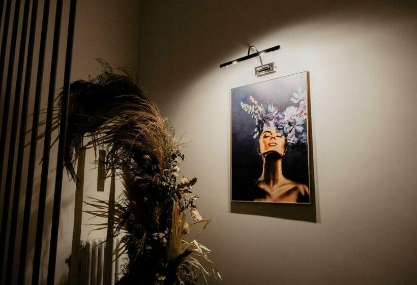 تختخواب و صبحانه Sistò Petite Maison