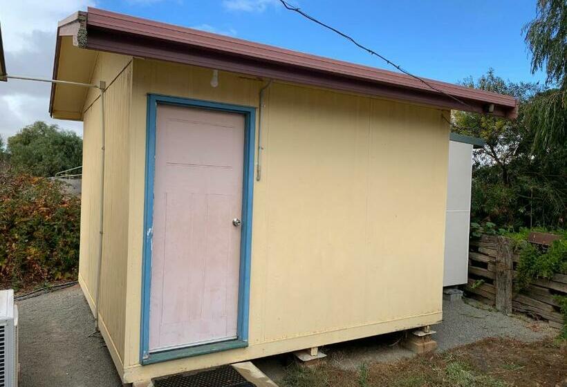 هتل Belalie Wines