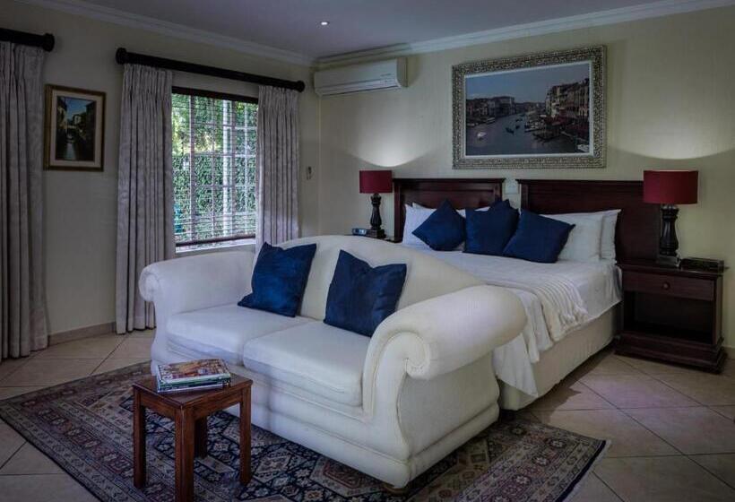 Пансион Gallo Manor Executive Bed & Breakfast