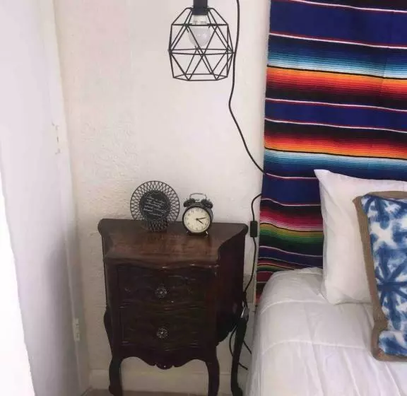 پانسیون Private Studio In Little Havana