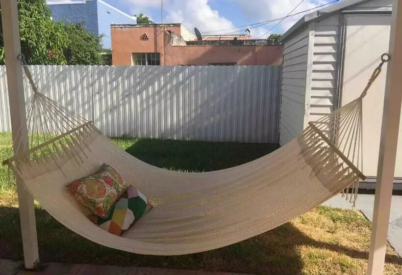 پانسیون Private Studio In Little Havana