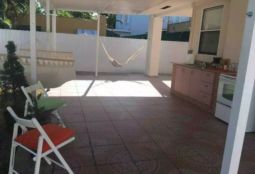 پانسیون Private Studio In Little Havana