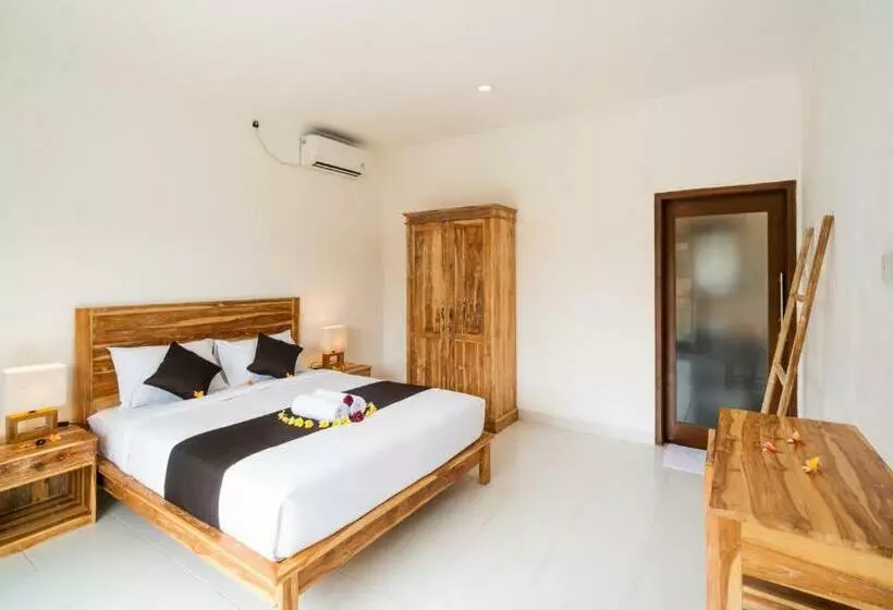 Majatalo Wooden Puri Guesthouse By Bukit Vista