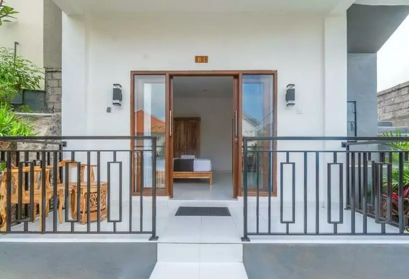 Majatalo Wooden Puri Guesthouse By Bukit Vista