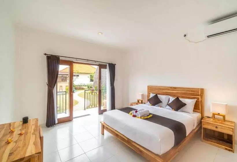 Majatalo Wooden Puri Guesthouse By Bukit Vista
