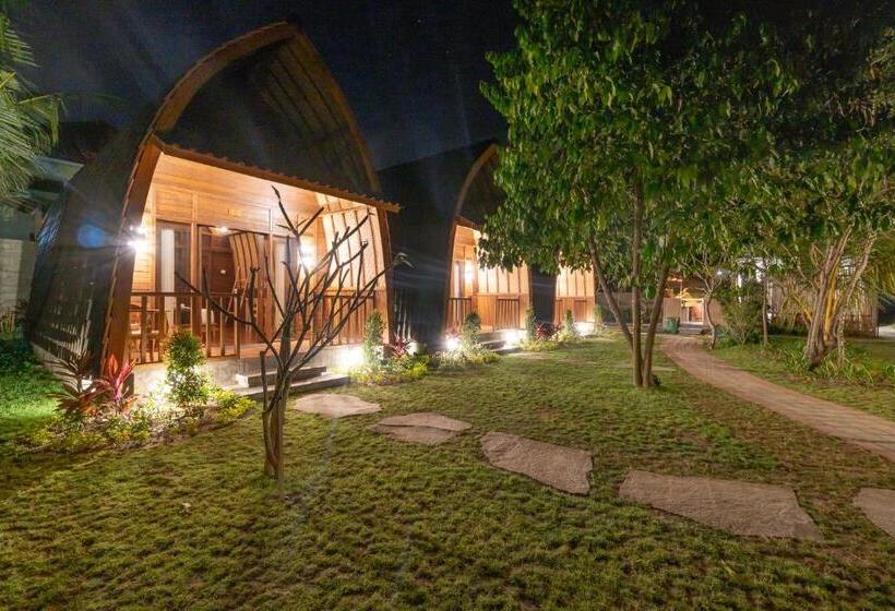 פנסיון Wooden Puri Guesthouse By Bukit Vista