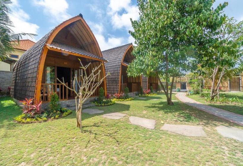 פנסיון Wooden Puri Guesthouse By Bukit Vista