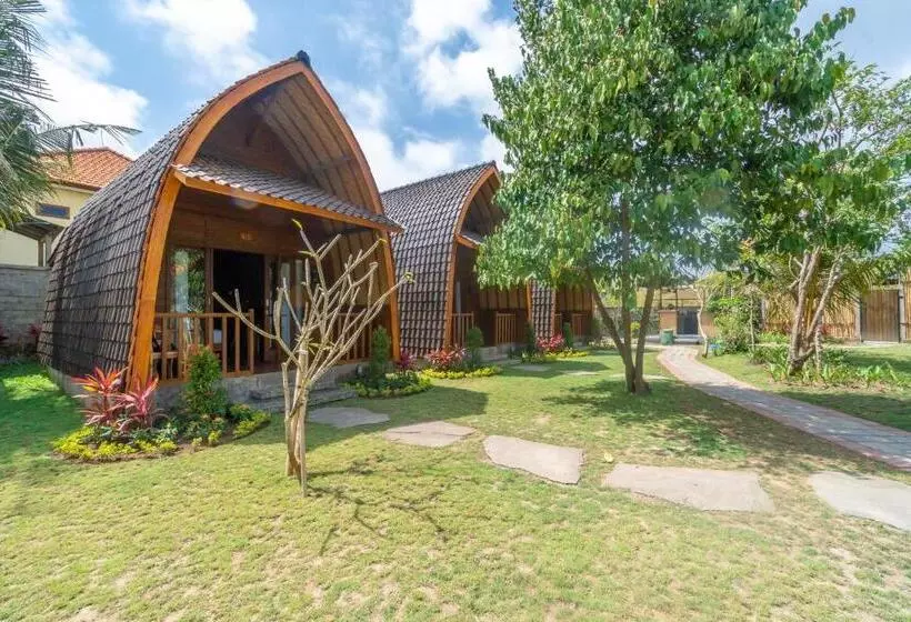 Majatalo Wooden Puri Guesthouse By Bukit Vista