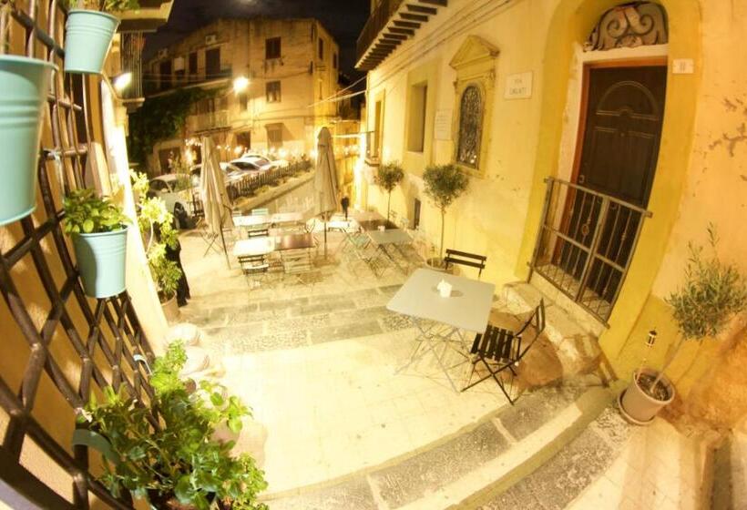 مبيت وإفطار Cortile Lattuca