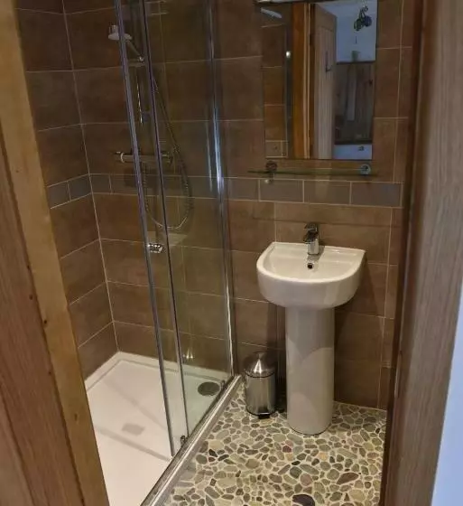 تختخواب و صبحانه Delfryn Guest Suite