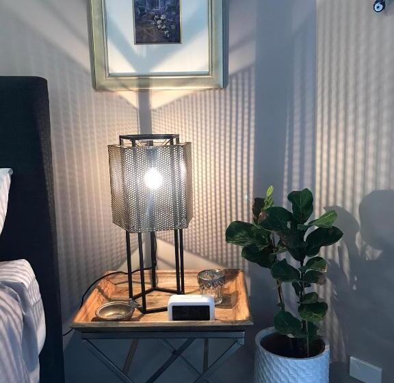 مبيت وإفطار Robinson Retreat