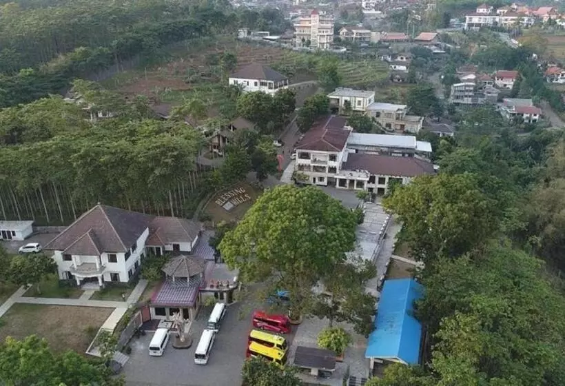 ホテル Blessing Hills Family Resort &