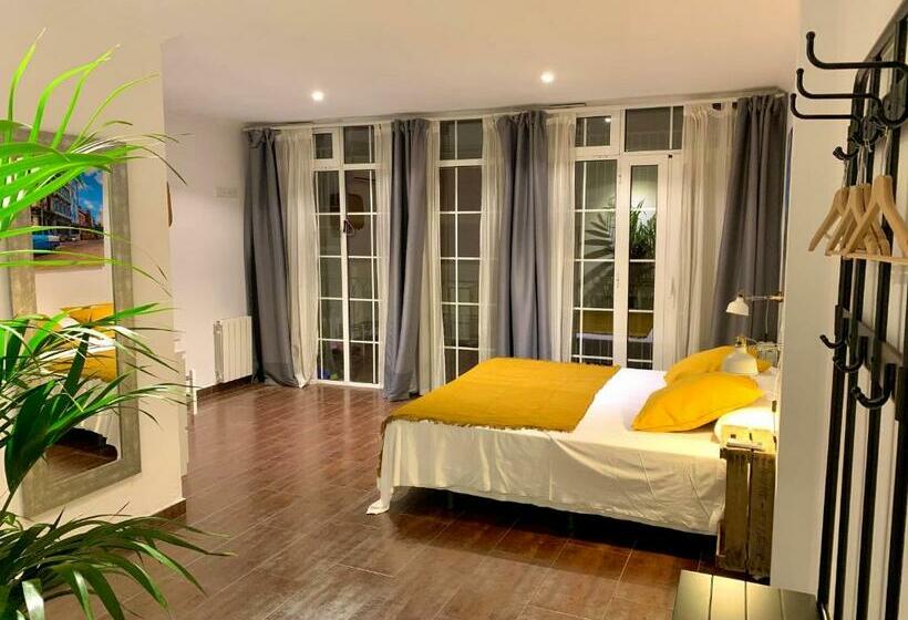 Mush Rooms Apartments