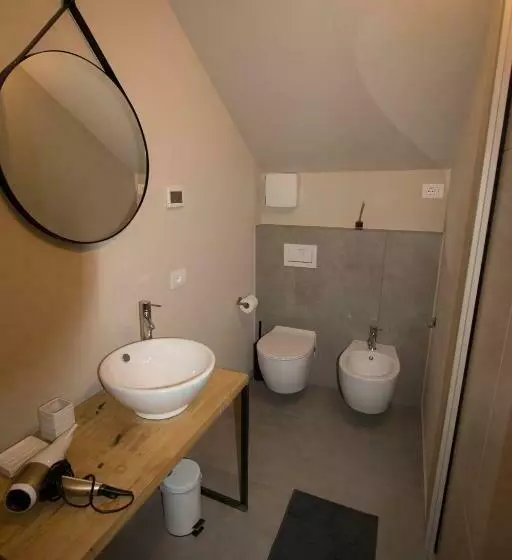 Majatalo La Casa All Ombra Della Chiesa