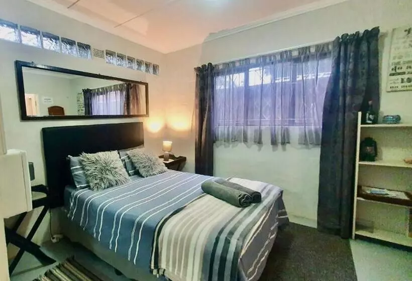 Aamiaismajoitus (B&B) 23 Ambleside Holiday Retreat By The Sea