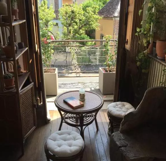 Aamiaismajoitus (B&B) Il était Une Fois Un Jardin