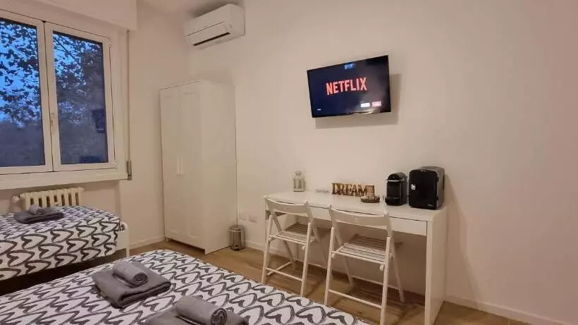 Aamiaismajoitus (B&B) San Donato Policlinico Bbking