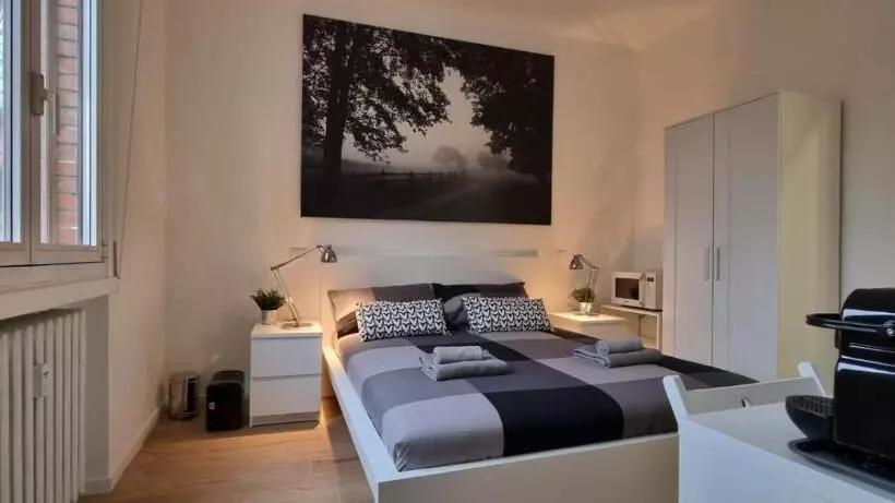 Aamiaismajoitus (B&B) San Donato Policlinico Bbking