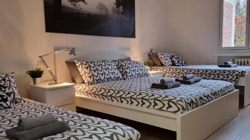 住宿加早餐  San Donato Policlinico Bbking