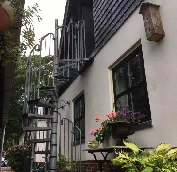 ベッドアンドブレックファースト T’ Hogeland Ainrom